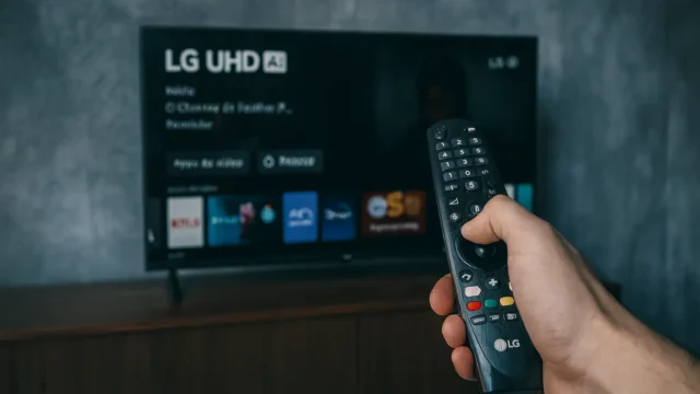 3 TV 4K LG 65 polegadas com tecnologia avançada