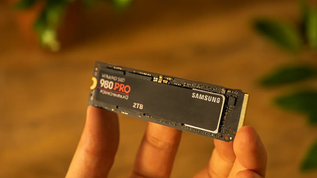 3 SSD NVMe Samsung 980 com desempenho de ponta