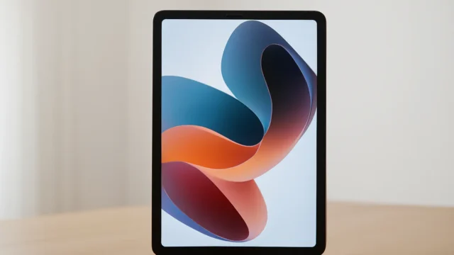 6 Tablets Xiaomi Redmi Pad SE 11" com design premium por preço justo