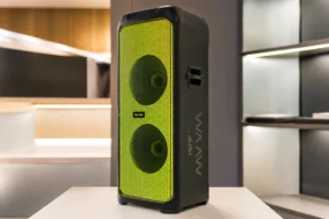 WAAW HYPERBOOM 1000: quando uma caixa de som maior faz sentido?