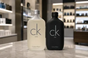 Entre CK One e CK Be, chá verde ou lavanda define a escolha