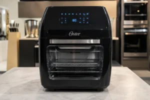 Oster Oven Fryer 12L amplia funções; OFRT520 simplifica a rotina